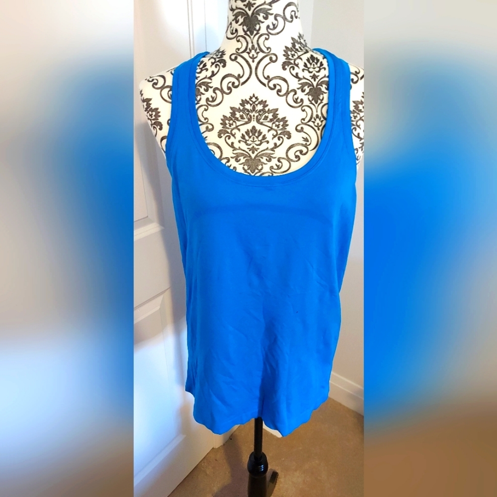 Women's Like NEW LULULEMON Racerback Blue Tank Top